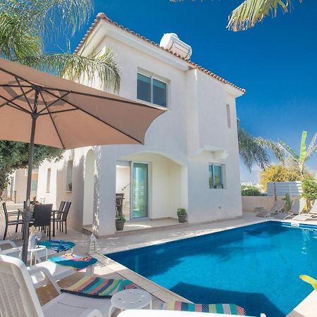 George'S Lux Villa بروتاراس المظهر الخارجي الصورة