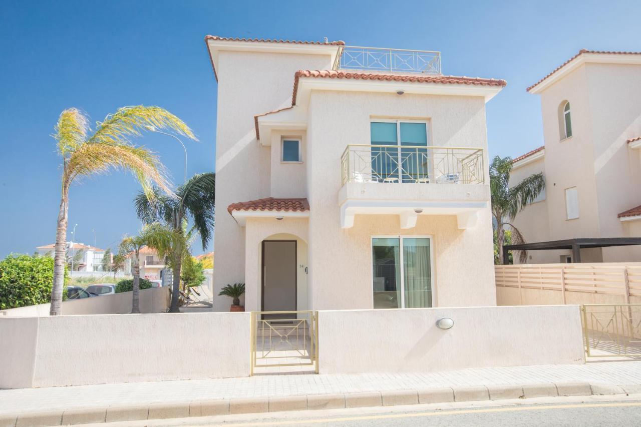 George'S Lux Villa بروتاراس المظهر الخارجي الصورة